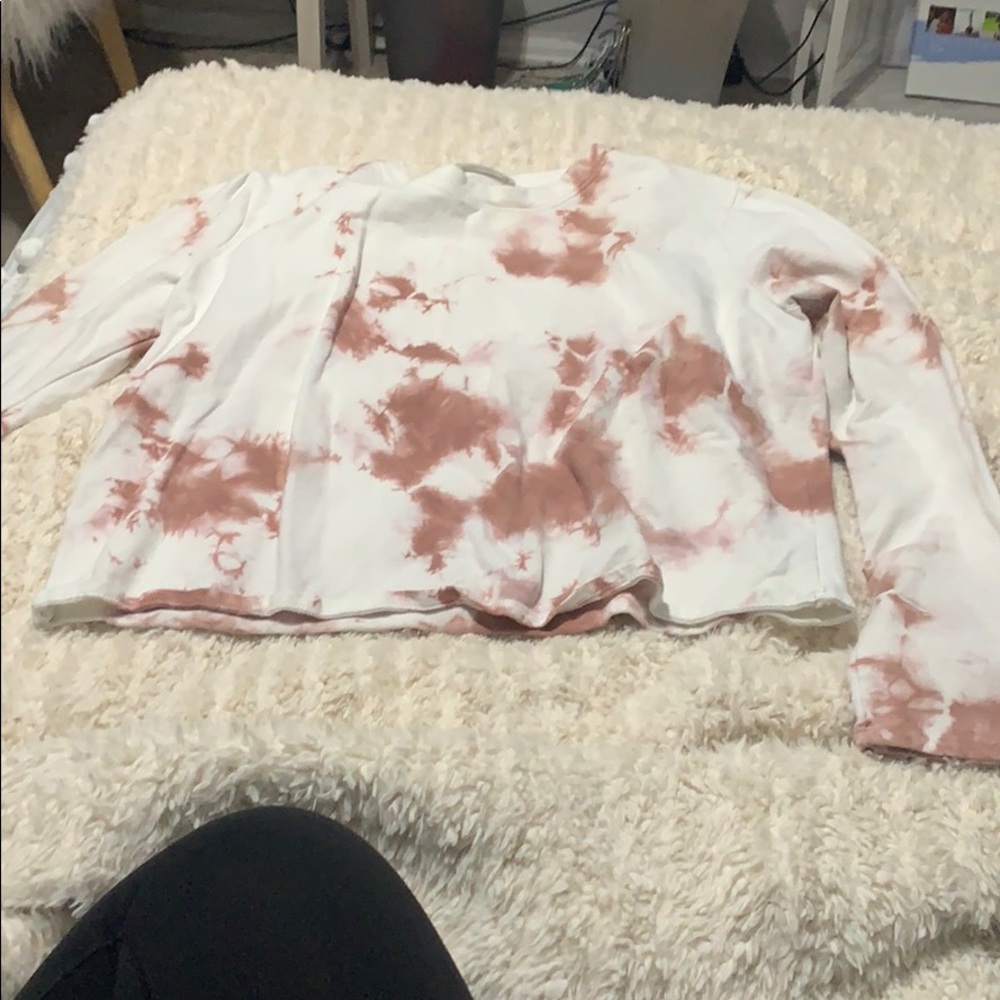 tiedye top(size L)DONATING IF NOT BOUGHT BY 1/3/21
